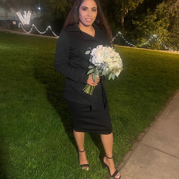 Meet your Posher, Cynthia - Picture 1 of 1